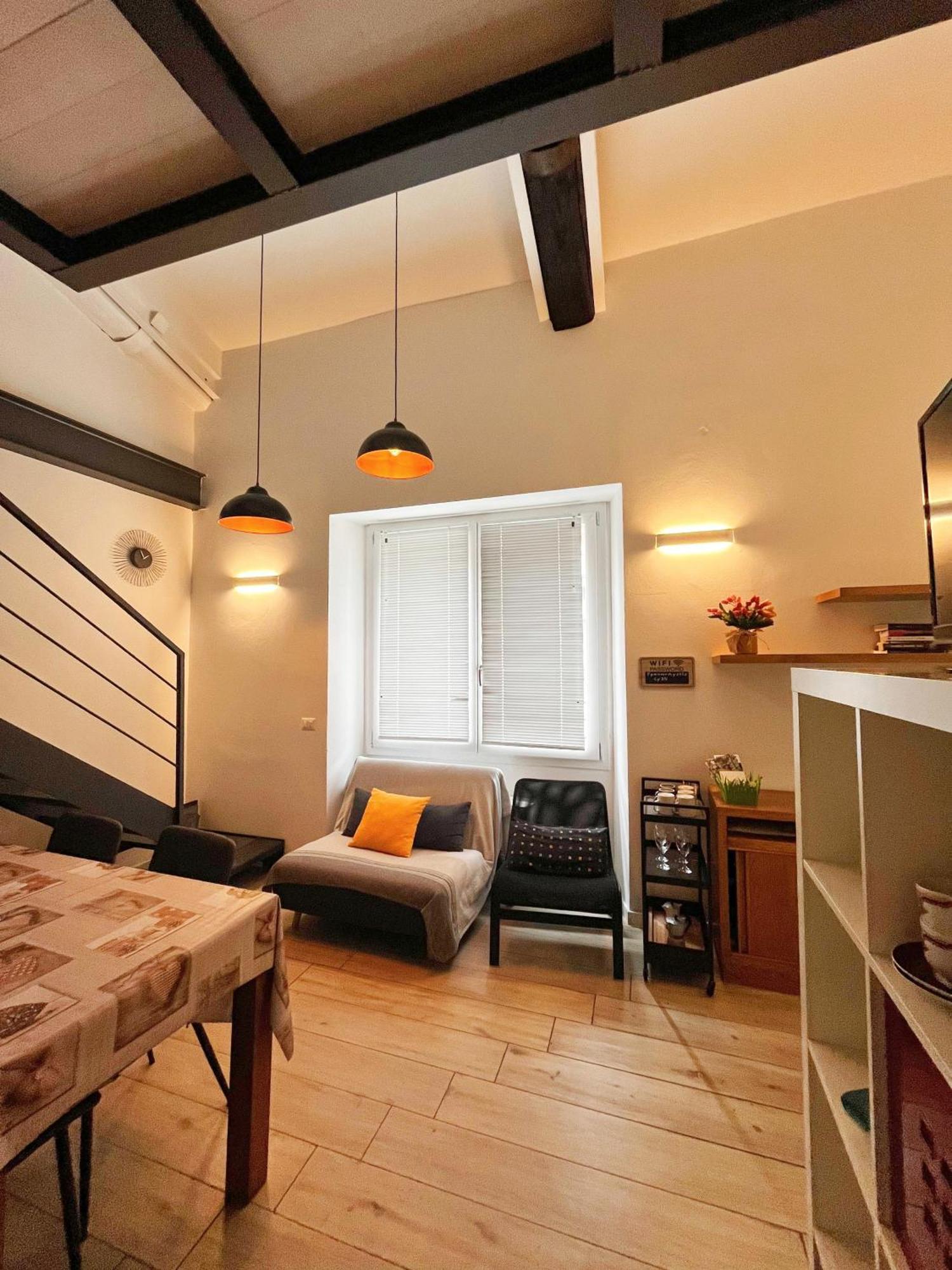 Appartamento Di Gabriela Florenţa Exterior foto
